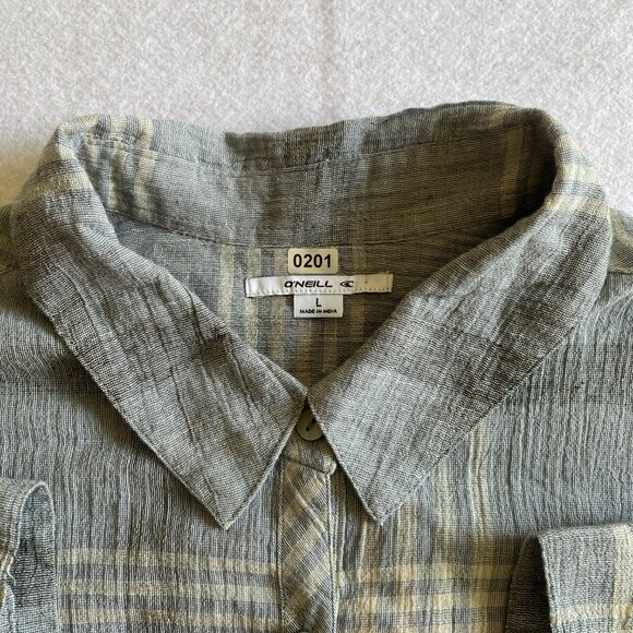 O'Neill Madras Shirt Womens L Gray Long Sleeve Oversized Button Up $54 NWT - Picture 2 of 10